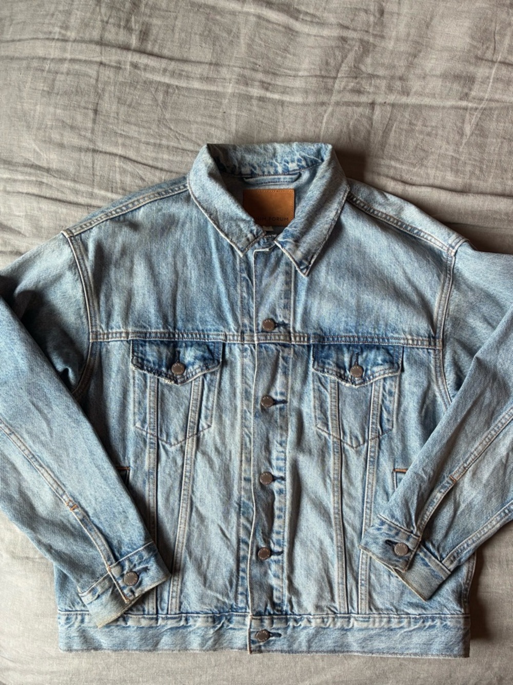 ARITZIA - oversized 100% organic cotton denim jacket